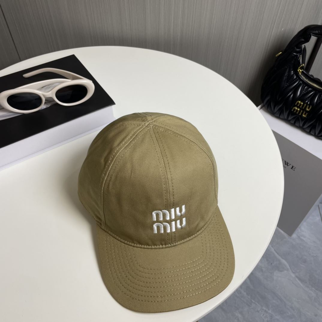 Miu Miu Caps